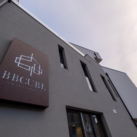 Bbcube Hotel Porto Viro Bagian luar foto