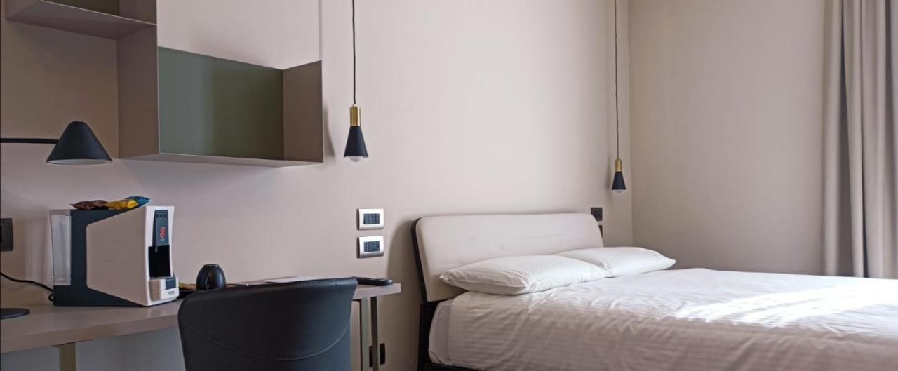 Bbcube Hotel Porto Viro Bagian luar foto