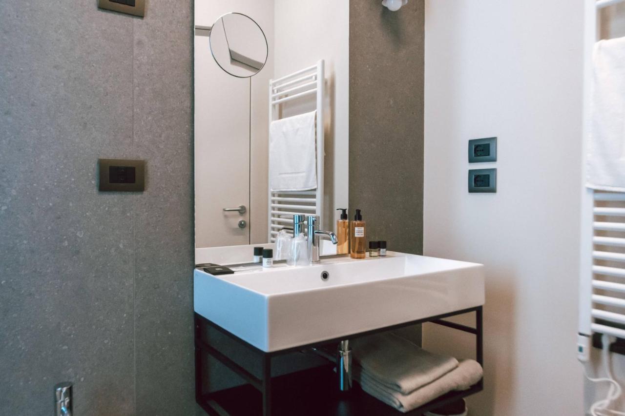 Bbcube Hotel Porto Viro Bagian luar foto